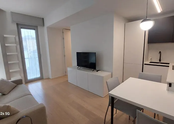 Appartamento Design In Porta Venezia - Milano