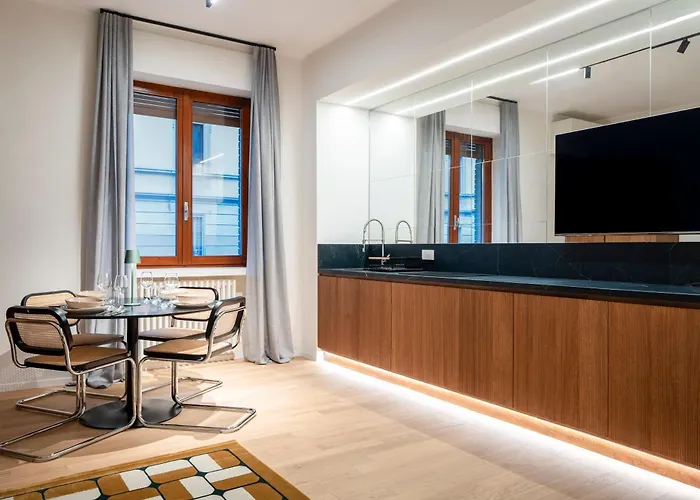 Tantardini House Near Navigli-bocconi Mailand