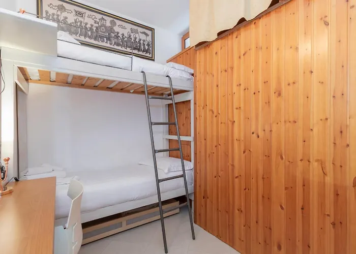 Daire I-host 2br With Balcony Porta Romana Milano