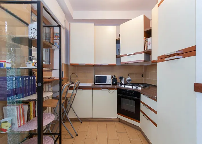 I-host 2br With Balcony Porta Romana Milano