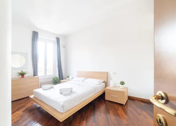 Lejlighed Duomo-bocconi-navigli Area, Elegant & Peaceful Retreat