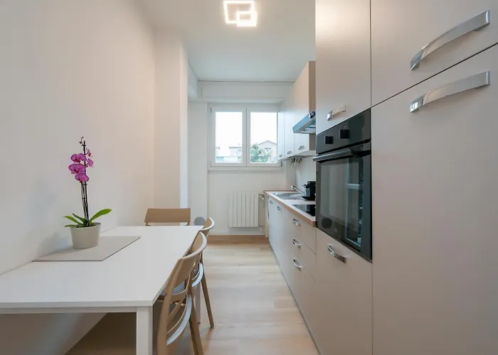 Luminoso E Moderno Vicino Metro Apartmán