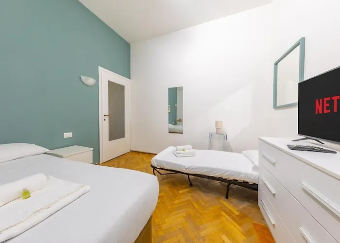Moscova Garibaldi Elegante Bilocale, Wifi E Comfort Mailand