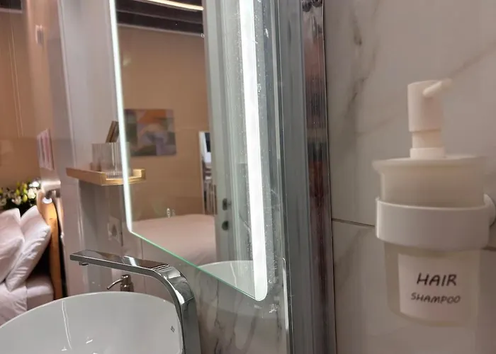 Brera, Splendido Pied-à-terre A Milano! Appartement *