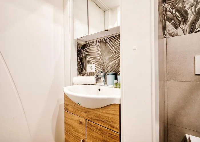 Domusmi Tadino 30 Apartamento *