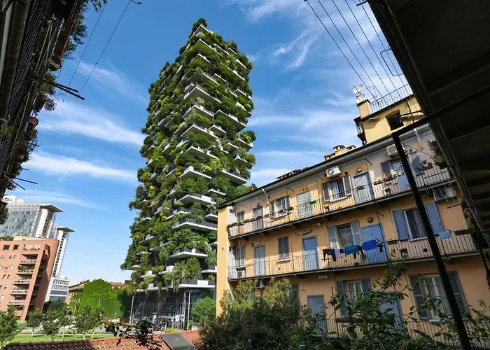 Nel Cuore Del Quartiere Isola, All'ombra Del Bosco Verticale * 밀라노
