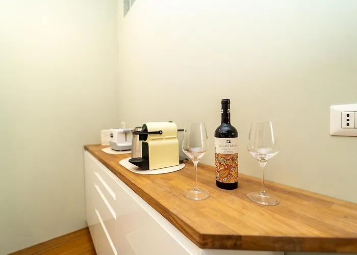 Lägenhet Cozy With Ac & Wifi Milano