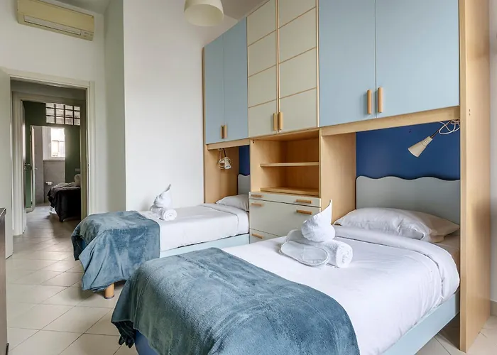 Dhome - Bocconi Apartman