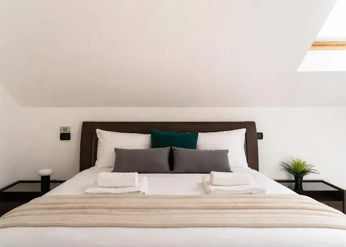 Attico I 7 Campanili Apartament *