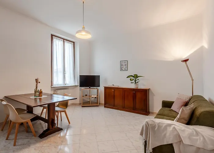 Bilocale Elegante E Luminoso In Via Gallura Apartment