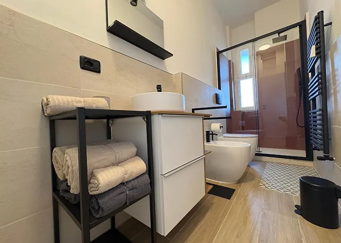 Linate Airport Easy *