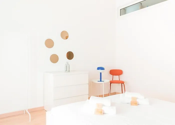 Homeby - Gloria's Nest *