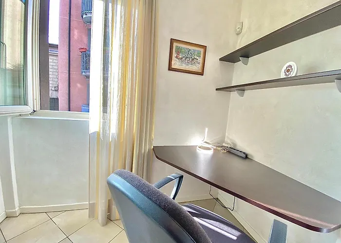 Nel Cuore Di Viale Certosa, Tra Centro Citta E Rho Fiera Milano, Con Parcheggio Interno Privato * ミラノ