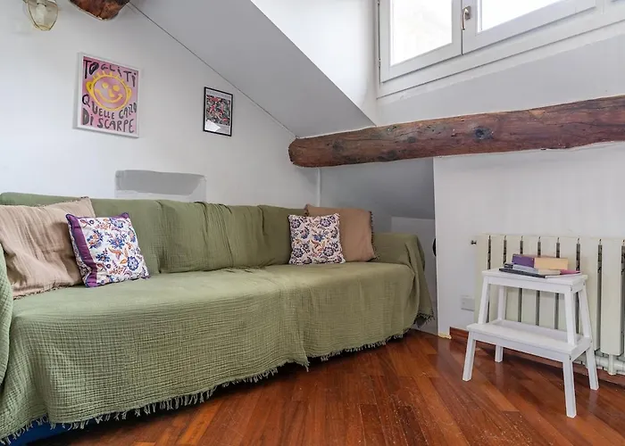 Elegante Mansarda Tra Navigli E Via Tortona 公寓 *