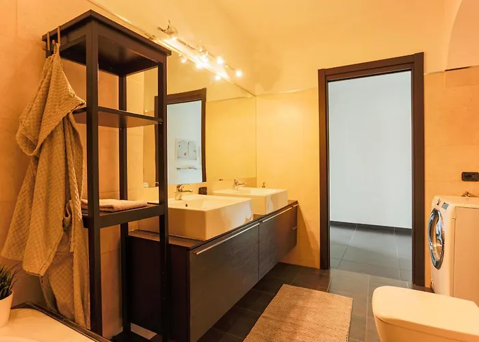 アパート Stylish Porta Venezia - Bright With Jacuzzi *