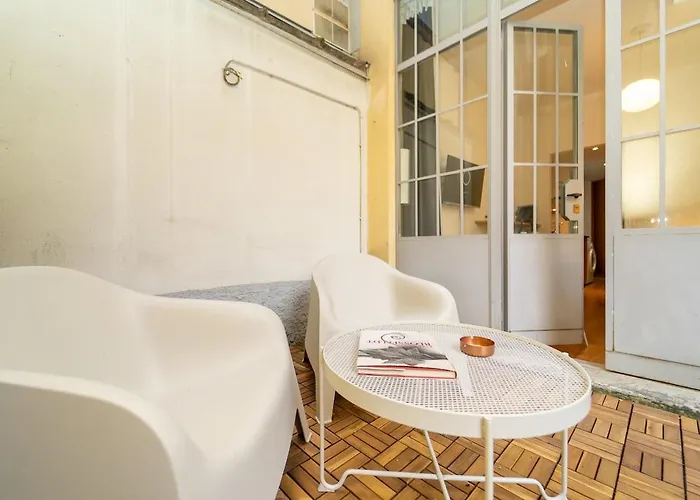 Atelier In Piazza Castello With Private Terrace 公寓 *