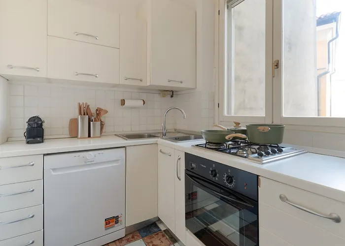 Missori Via Torino Trilocale Nel Cuore Di *