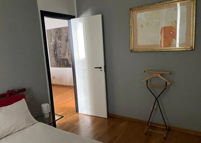 Designer In Center * Milano