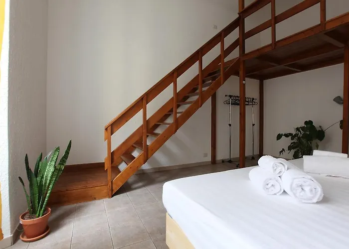 La Casa Di Irene - Bright In The Navigli Area ミラノ