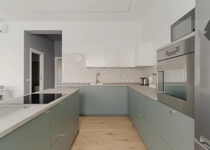 Guesthost - Stylish Forlanini M4 Appartement Milaan