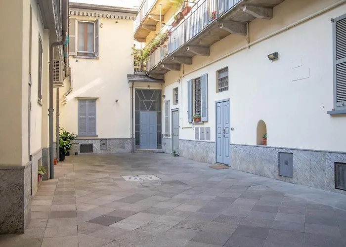 Porta Romana - Leobrothers - Balbo 10 *
