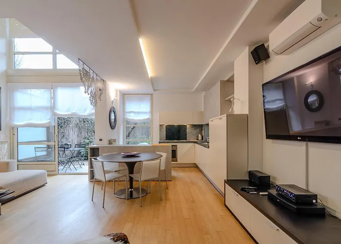 Isola Oasis - Loft With Garden & Free Private Garage Appartamento Milano