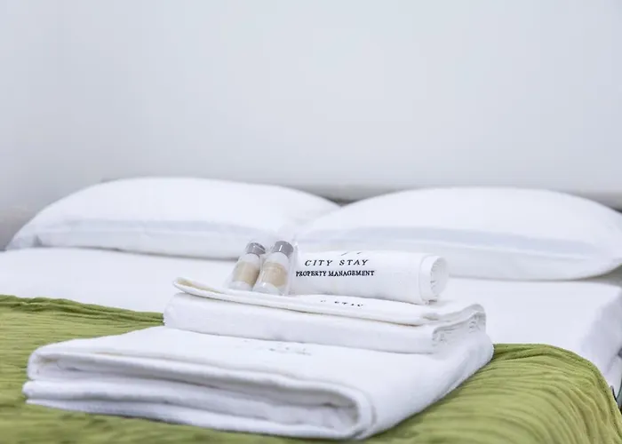 Centre Luxury, 2bdr, Sleeps 5