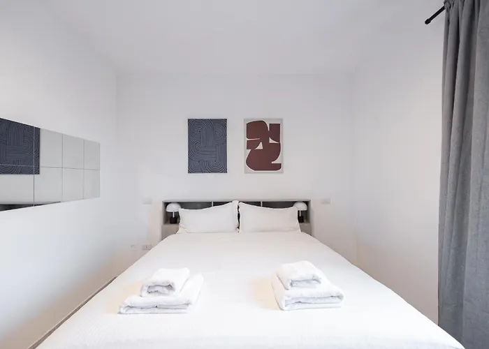 Apartment Moderno Bilocale In Via Tortona A 500m Dai Navigli Mailand