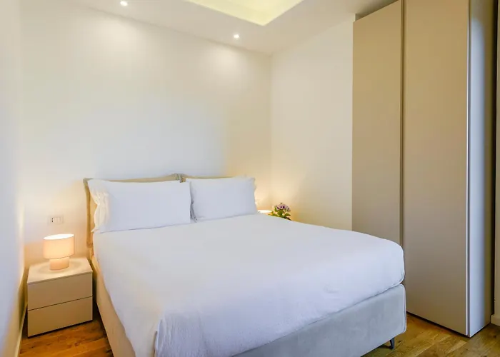 Appartamento Station - Modern With Balcony *