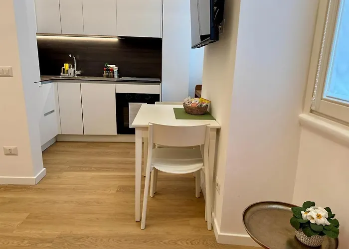 Brera, Splendido Pied-a-terre A Milano!