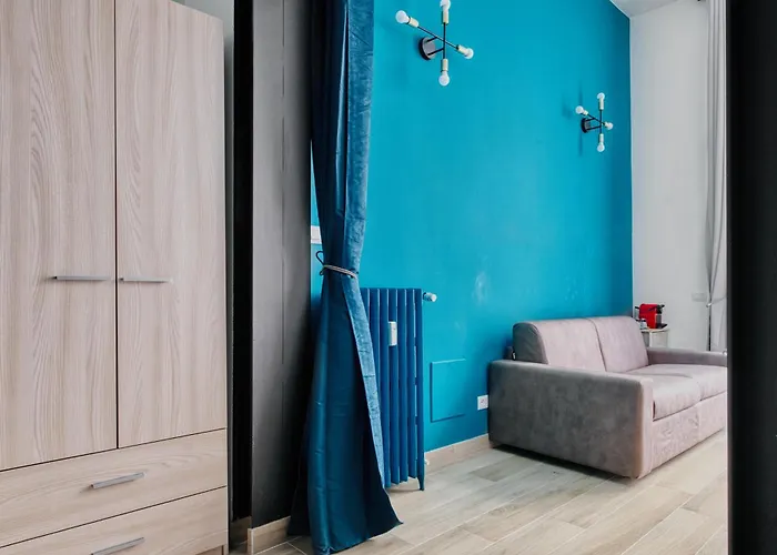 Domusmi Tadino 30 Milão