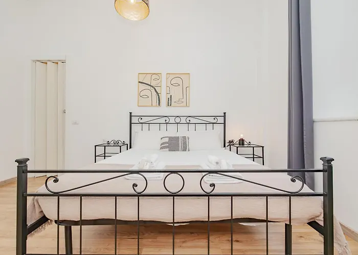 Palazzi - Silenzioso In Porta Venezia 밀라노