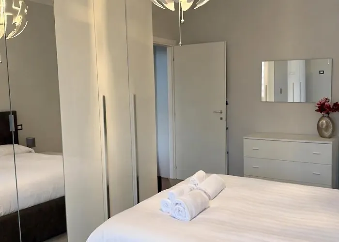 Bonomelli Prestige - Prada District Апартаменты Милан