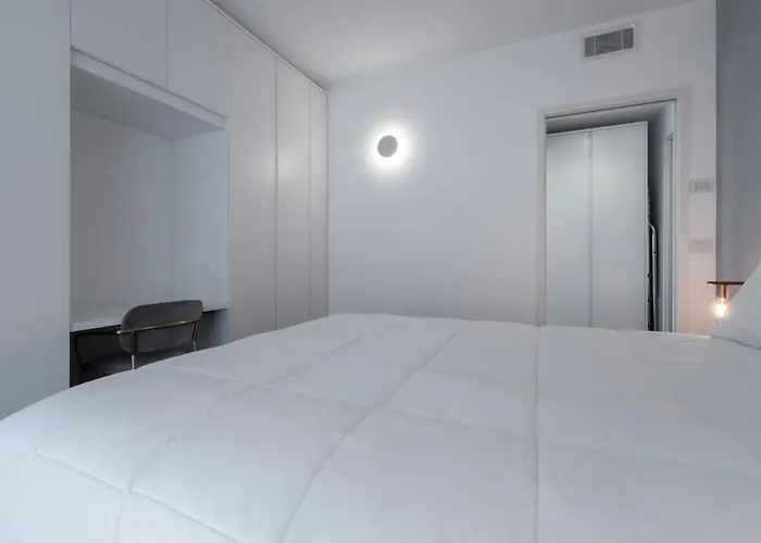 Crescenzago 105 - Grand Terrace 아파트 밀라노