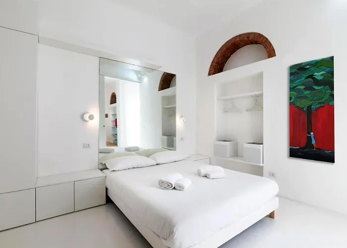 아파트 Nel Cuore Del Quartiere Isola, All'ombra Del Bosco Verticale *