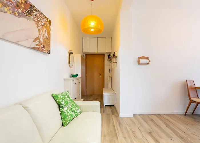 Tanaro Quiet One Bedroom By Halldis