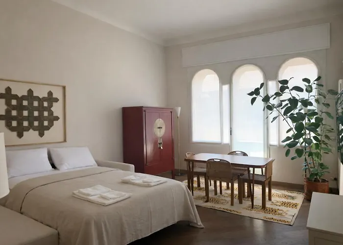 Apartment Urban Jungle 8 - Risorgimento