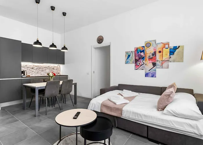 公寓 Essence Parcheggio Gratuito E Self Check-in A