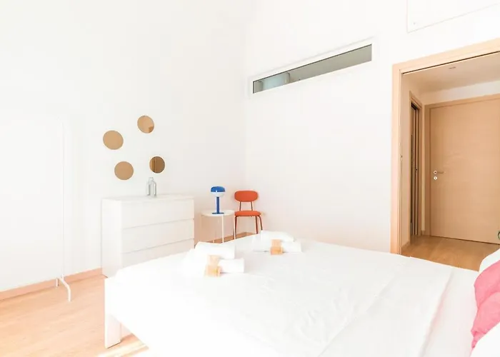 Homeby - Gloria's Nest *