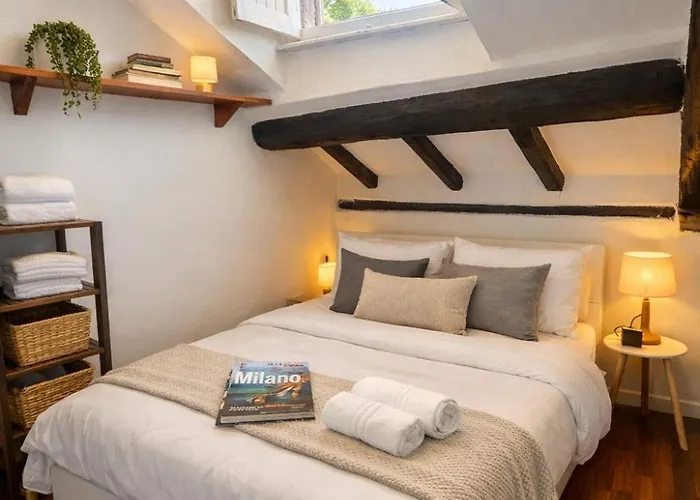 Bright Attic 120sqm In Garibaldi Quarter *