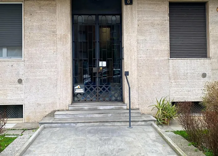 La Casa Di Jab * Milán