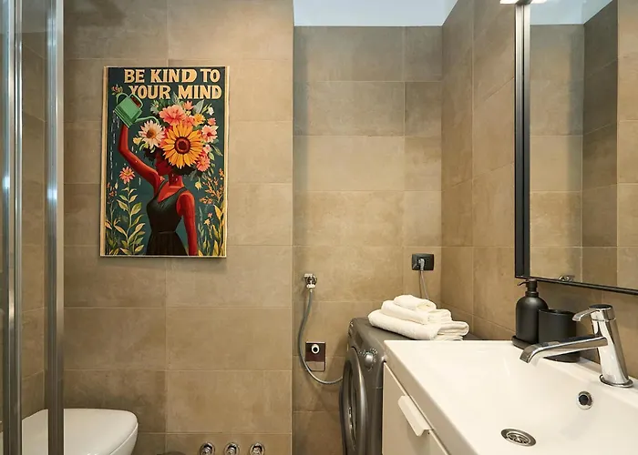 Absolute Luxury Home, 15 Minutes Walk San Siro Apartmán Milán