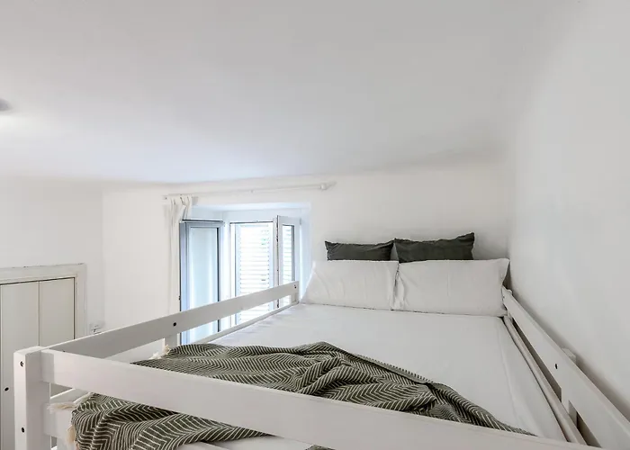Stayeasy Ripa27 - 4 Pax With Navigli View * Milão