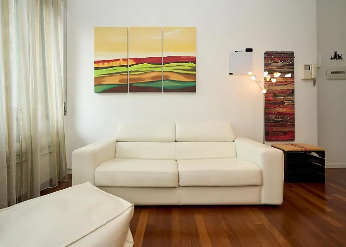 Lejlighed Life - Duomo Cozy Flat - Free Indoor Parking *