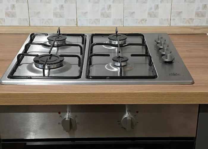 Lambrate Station - Metro M2 - 2br Appartement