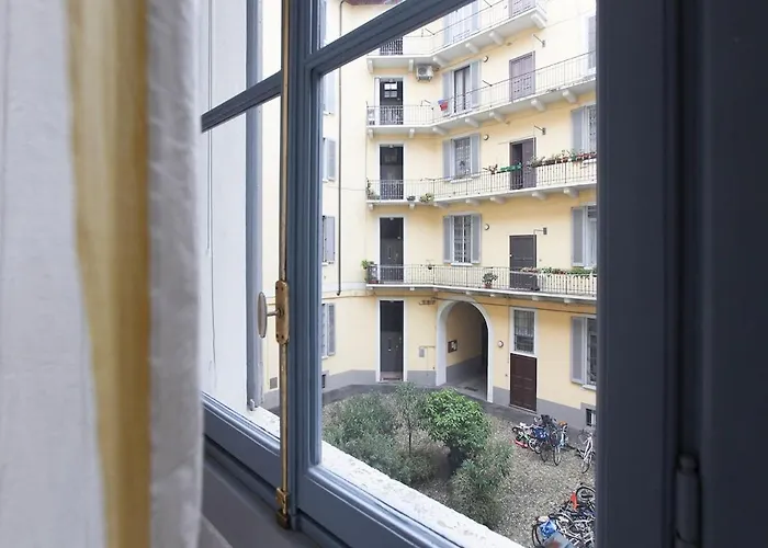 La Casa Di Irene - Bright In The Navigli Area アパート ミラノ