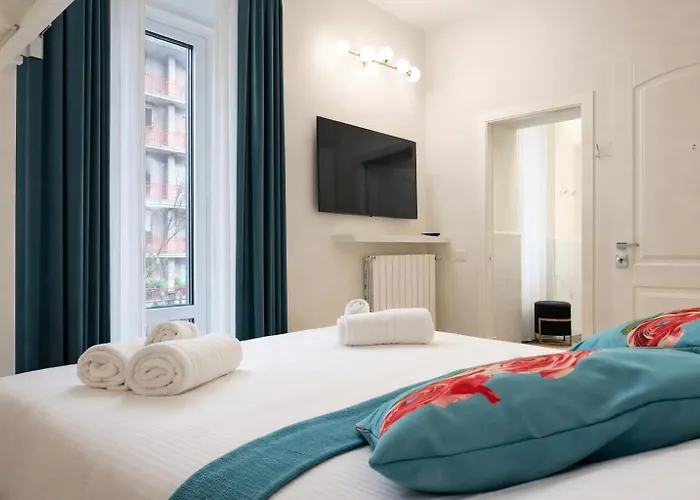 Black Lux 2br In Close To Navigli Mailand