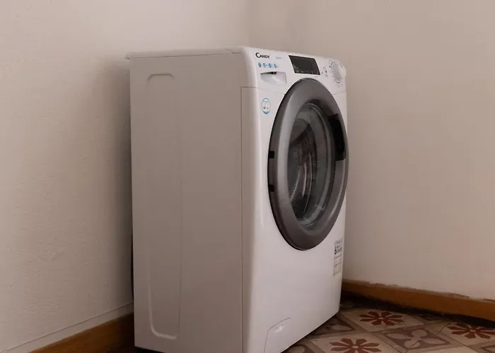 Stylish Walking Distance Duomo Mirable Pm Lägenhet