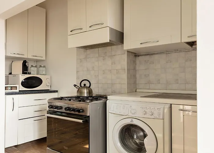 Zona Citylife Ampio Per 5 Con Balcone 公寓 米兰