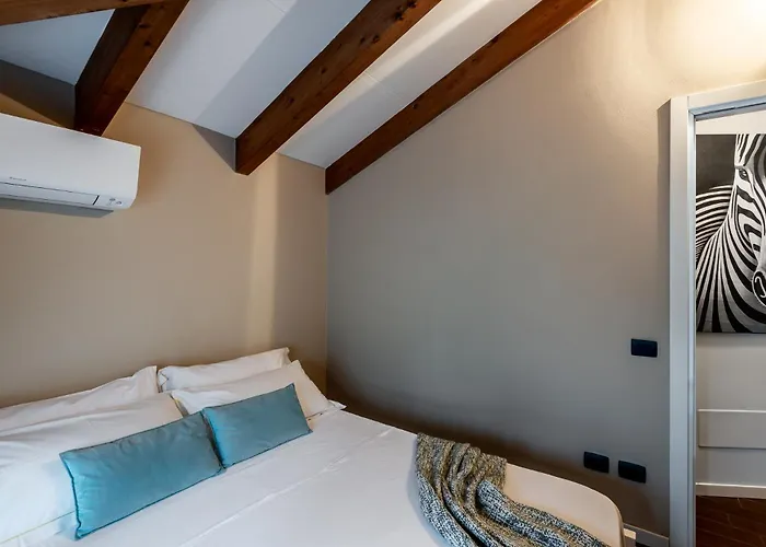 Apartmán Stayeasy Meucci - 2-level With Garden And Box